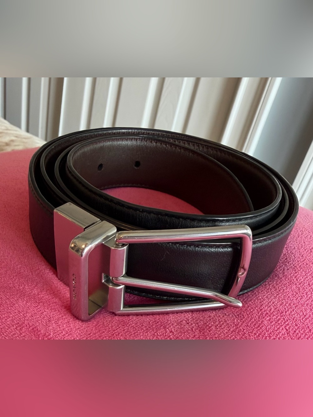 Coach Men's Black Leather Belt with Silver-Tone Buckle Size: 42”